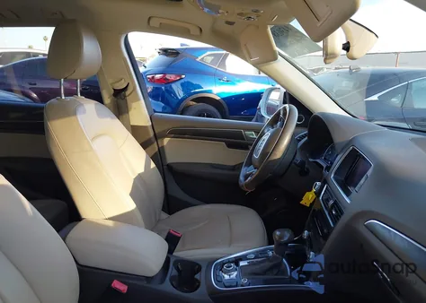 2017 Audi Q5 2.0T Premium z USA, uszkodzony, nr VIN WA1L2AFP2HA040405